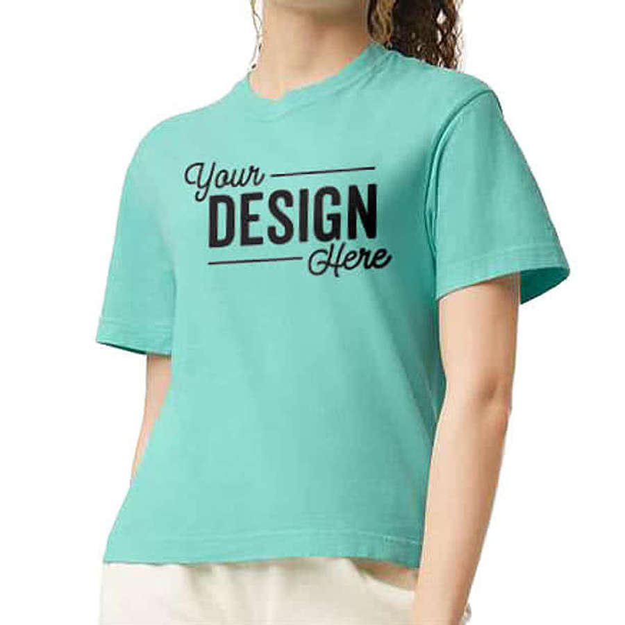 Comfort Colors Women's Crewneck Boxy T-shirt in Neon Violet