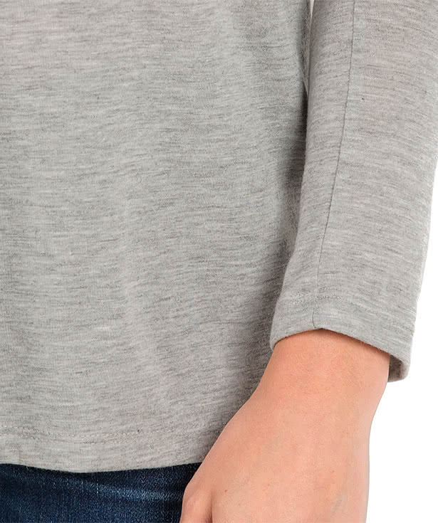 Bella + Canvas Women's Flowy Long Sleeve V-Neck T-shirt