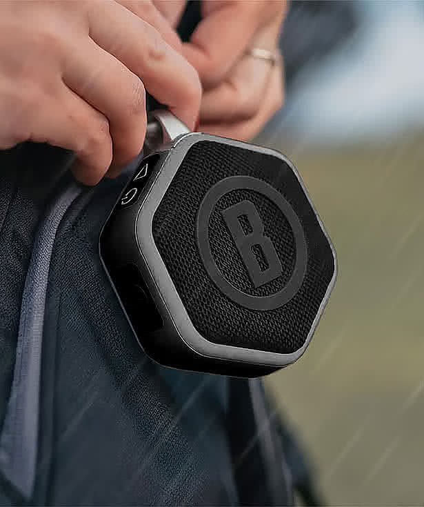 Full Color Bushnell Golf Wingman Mini GPS Portable Wireless Bluetooth Speaker