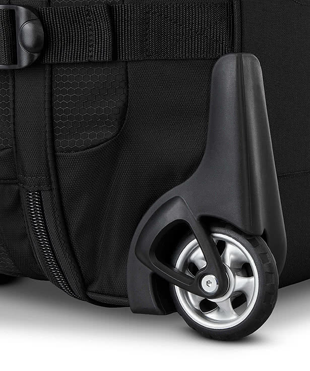 High Sierra Stonecroft 28" Wheeled Duffel Bag