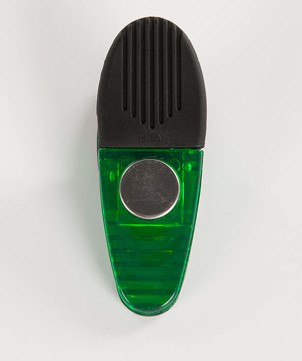 Magnetic Chip Clip with Grip