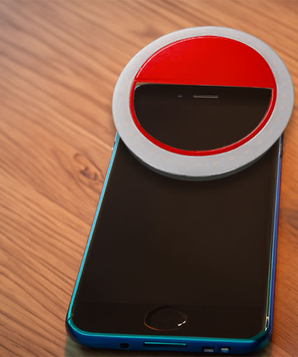 Full Color Clip On Adjustable Selfie Ring Light