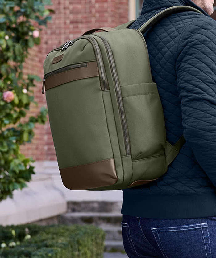 lululemon belt bag vs lole Lululemon Everywhere Belt Bag ORIGINAL vs UPDATED Comparison