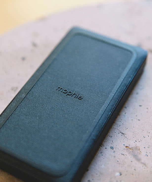 mophie 5,000 mAh Portable Wireless Power Bank