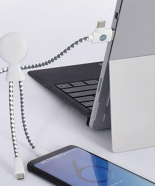 Xoopar Mr. Bio 6-in-1 Charging Cable