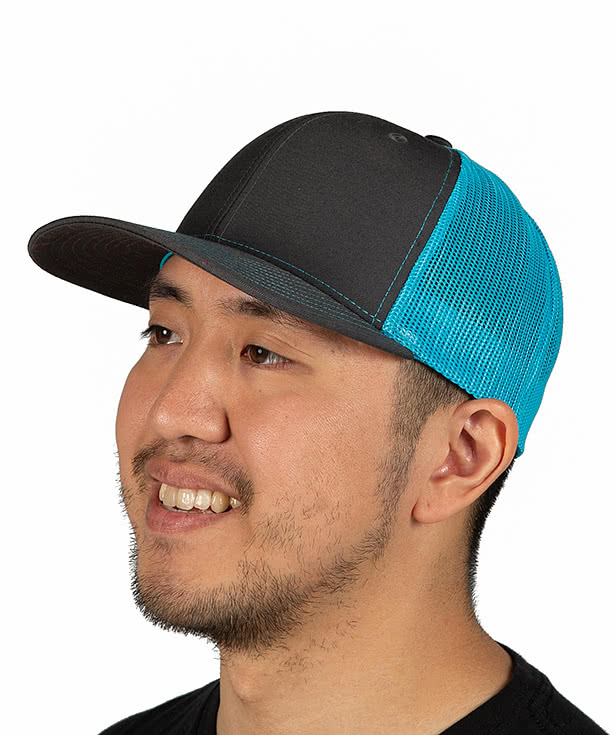 Canada - Richardson Snapback Trucker Hat