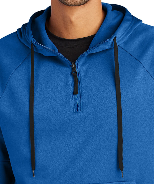 Nike Therma-Fit Hooded Quarter Zip Sweatshirt