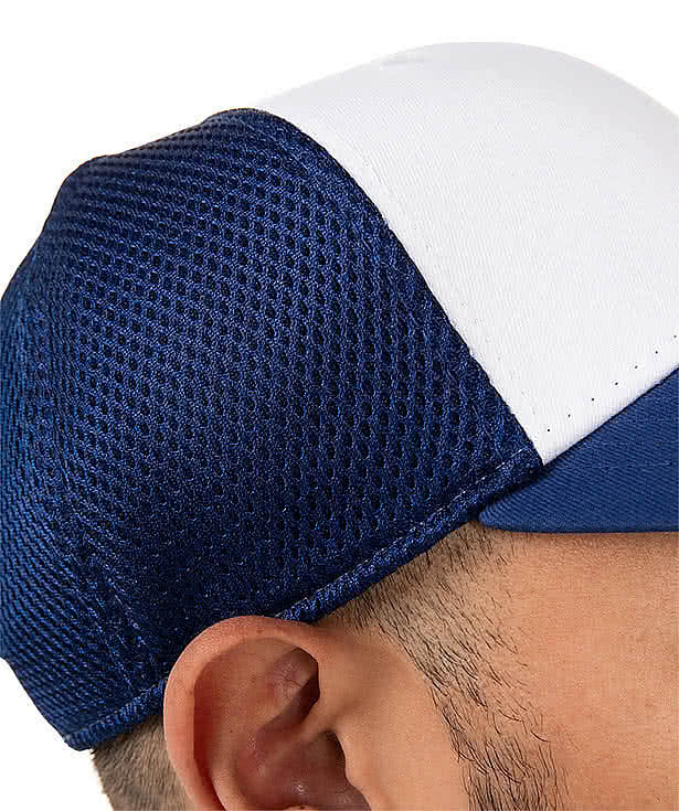 New Era Contrast Snapback Trucker Hat