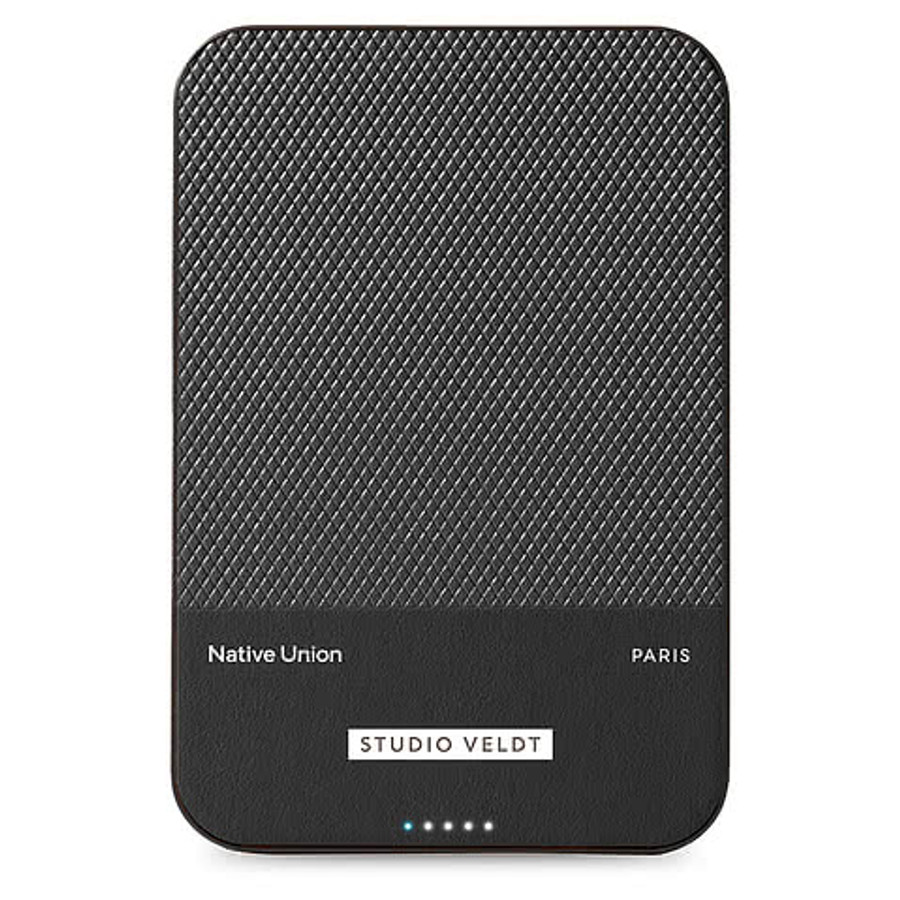 Native Union (RE)Classic Magnetic 10,000 mAh Power Bank