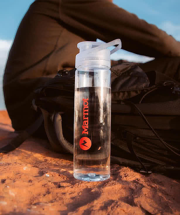 25 oz. Yuma Clear Freedom Water Bottle with Guzzler Lid