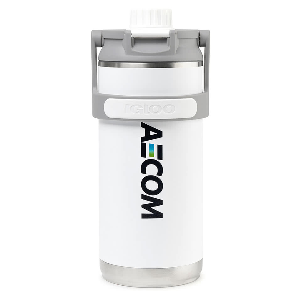 Igloo 36 oz. Twist 'n Chug Vacuum Insulated Water Bottle