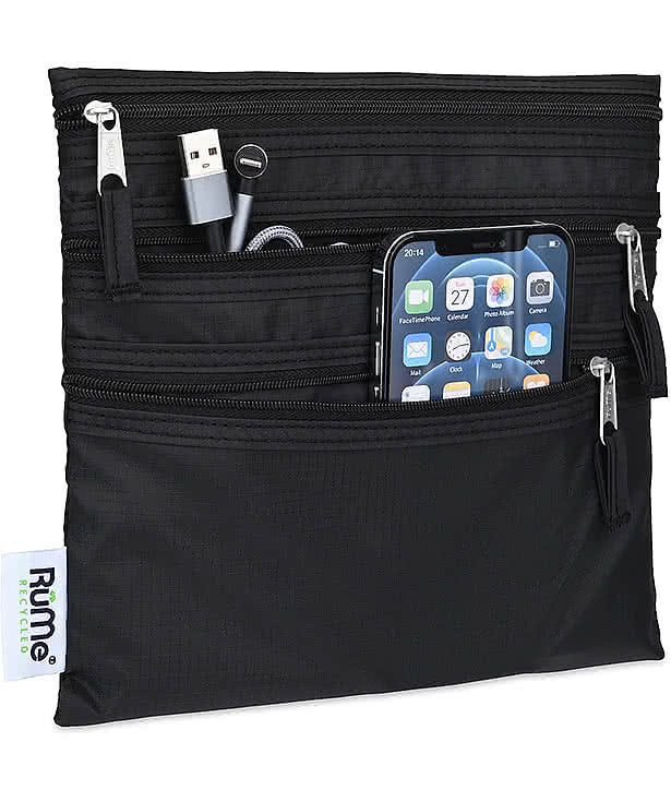 RuMe Recycled Travel Pouch