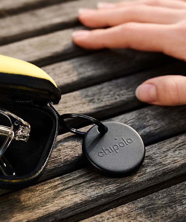 Chipolo POP Bluetooth Item Tracker