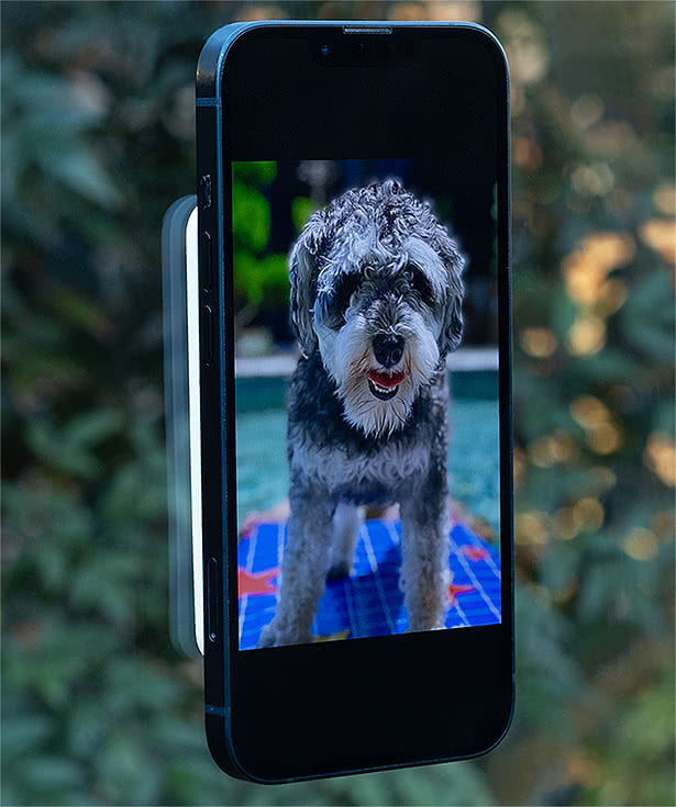 Magnetic Recycled Silicone Suction Phone Mount