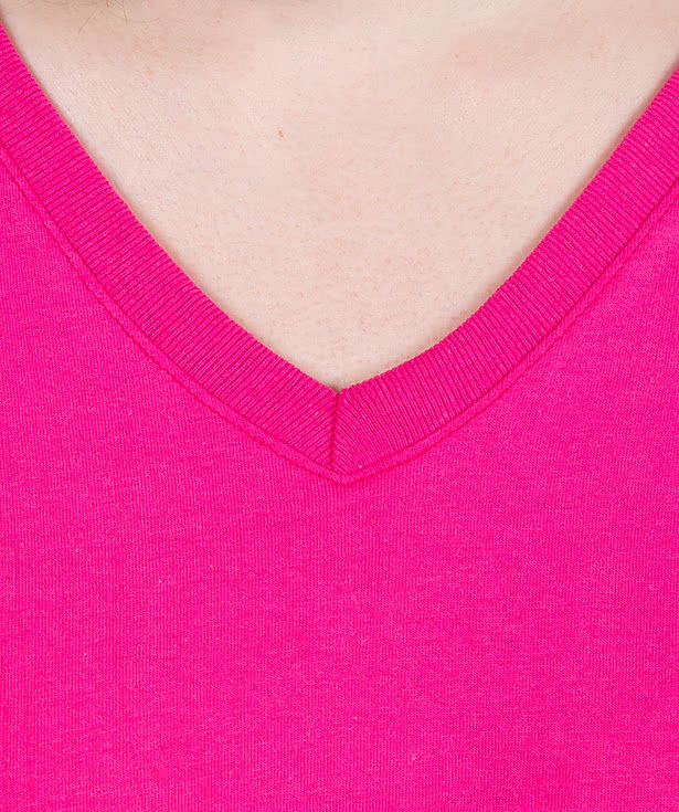 Canada - Fruit of the Loom Women's 100% Cotton V-Neck T-shirt
