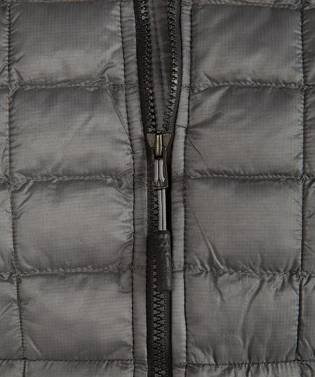 Canada - The North Face Thermoball Trekker Vest