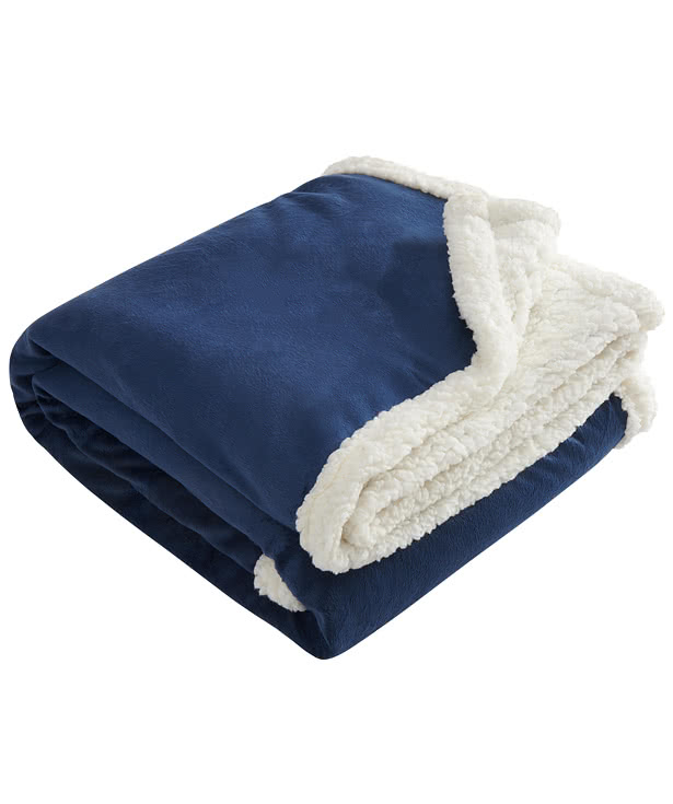 Field & Co. Cambridge Oversized Sherpa Blanket