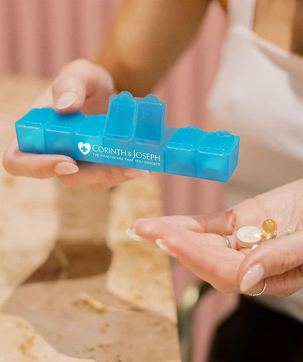 7-Day Pill Holder