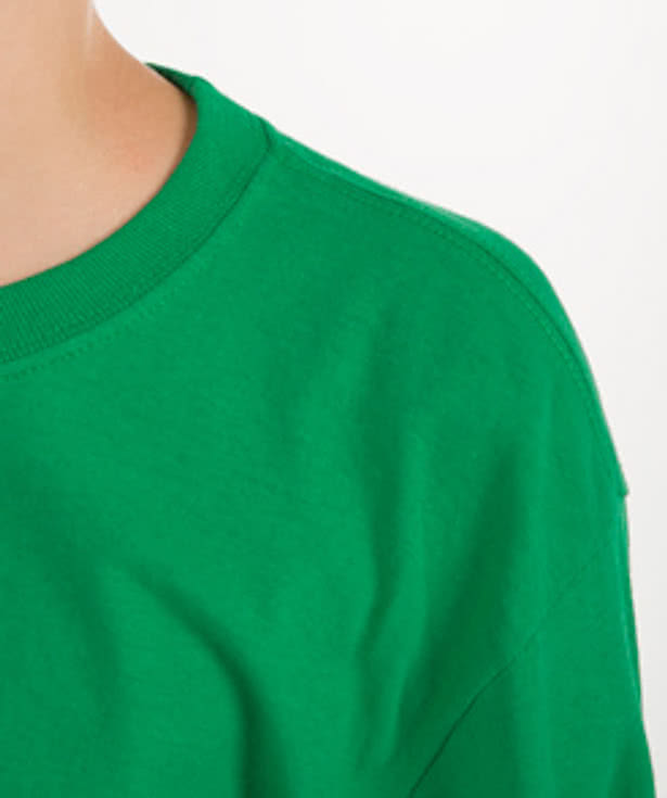 Canada - Gildan Youth 100% Cotton Long Sleeve T-shirt