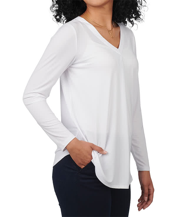 Edwards Women's Soft Pleated V-Neck Blouse
