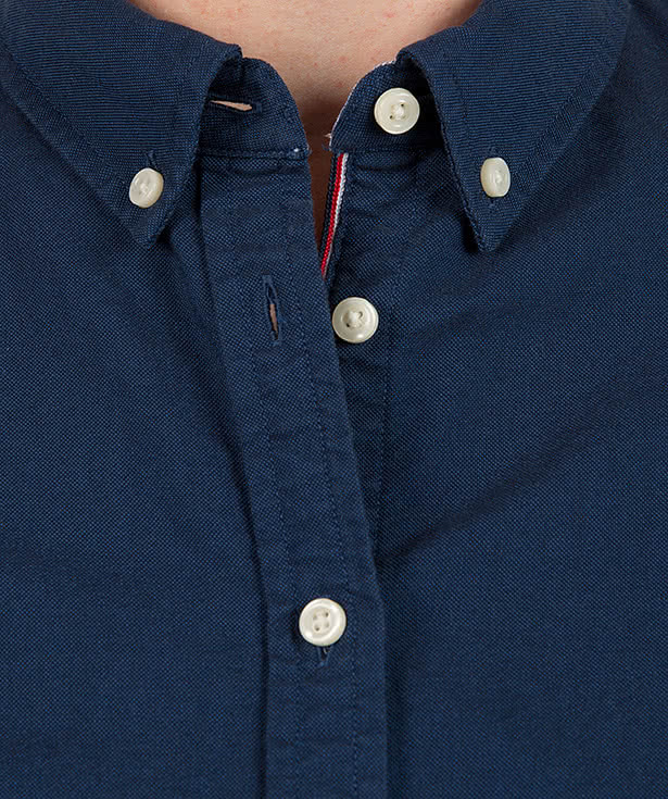 Tommy Hilfiger Women's New England Solid Oxford Shirt
