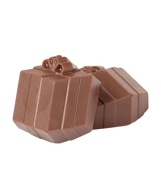 14 Present Shaped Milk Chocolates with Gift Box