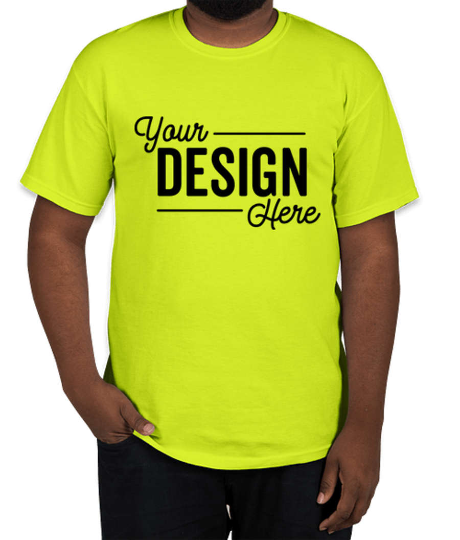 Gildan Ultra Cotton T-shirt in Safety Green