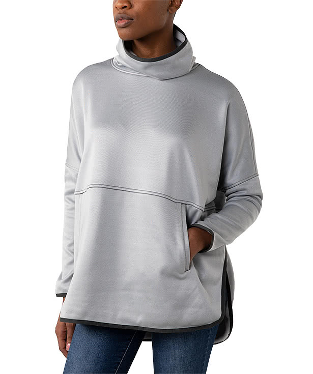 The North Face Women's Canyon Flats Stretch Poncho