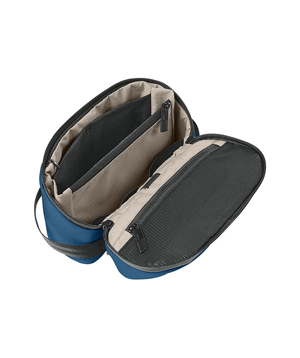 MiiR Causeway Tech Organizer