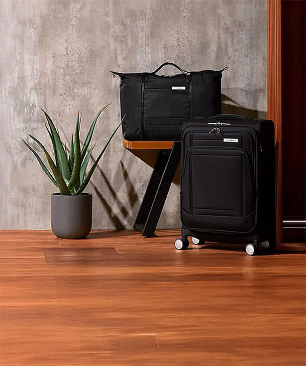 Samsonite UpLIFT Weekender Duffel Bag