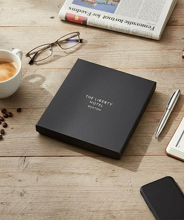 Moleskine Medium Notebook and Pen Gift Box