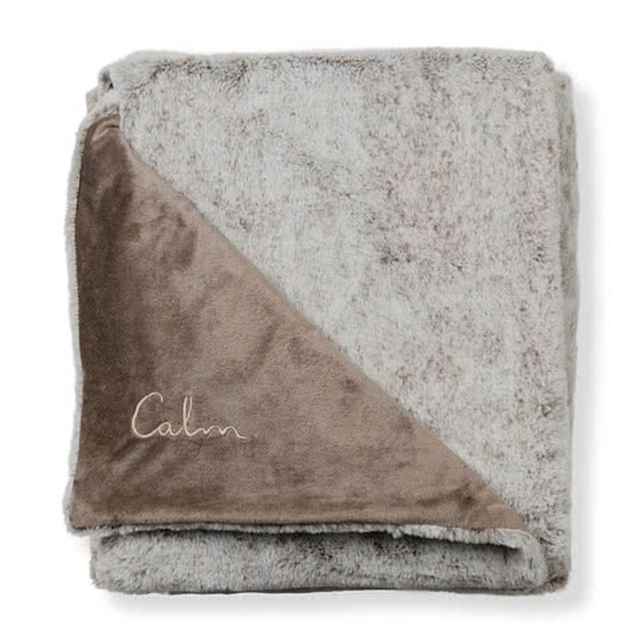 Luxe Faux Fur Throw Blanket in White