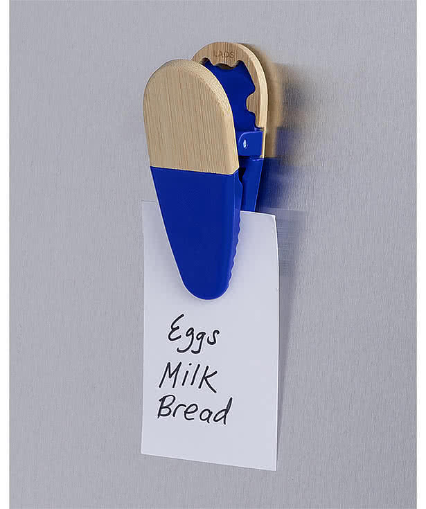 Recycled Plastic & Bamboo Magnetic Memo Clip