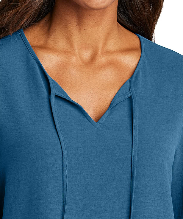 Port Authority Women's Textured Crepe Blouse