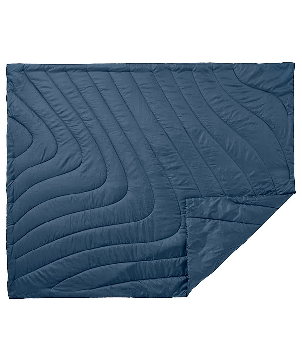 Wave Recycled Insulated Outdoor Blanket