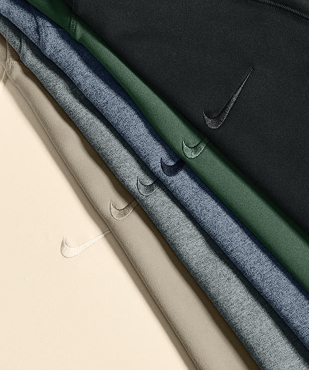 Nike Dri-FIT Primary Quarter Zip Sweatshirt
