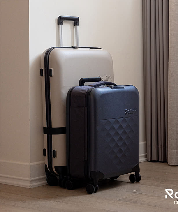 Rollink Flex 360 21" Carry-On Luggage