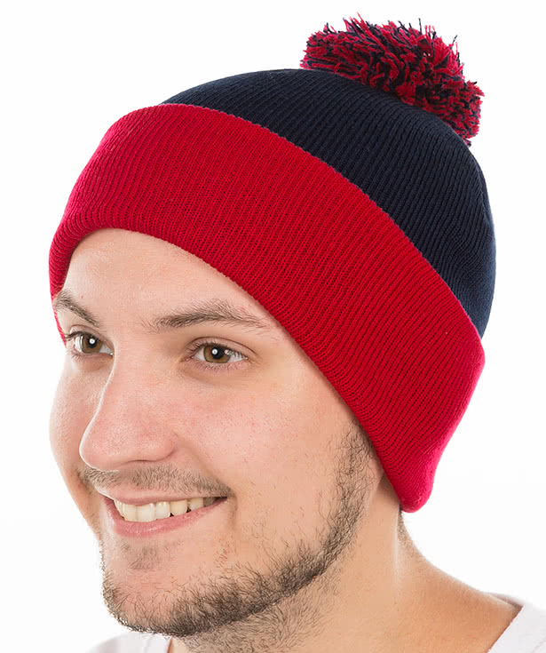Canada - Sportsman Pom Pom Beanie