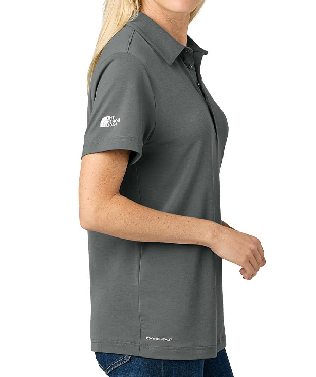 The North Face Women's Canyon Crest Recycled Performance Polo - Embroidered
