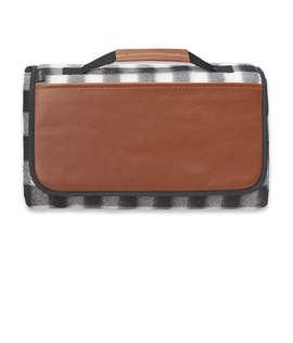 Debossed Field & Co. Buffalo Check Picnic Blanket - Color: White / Black