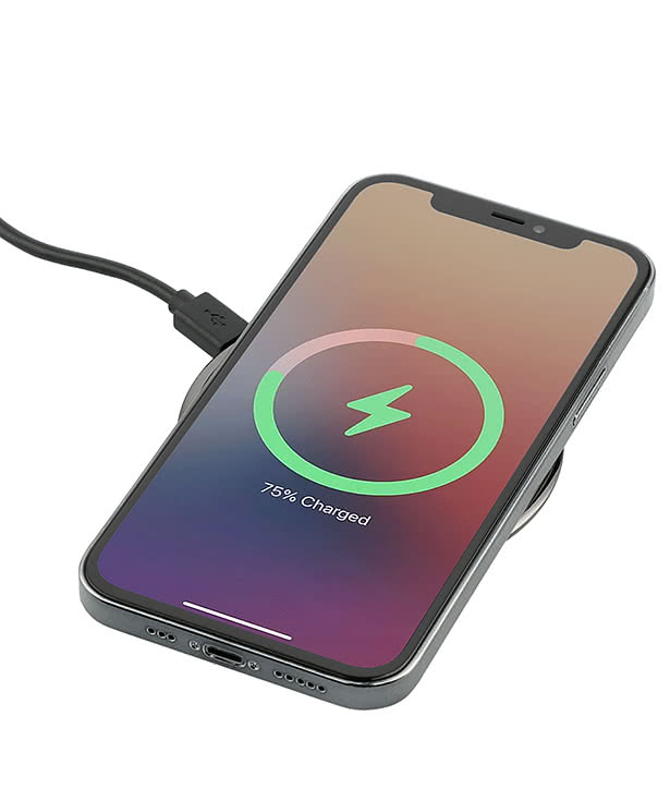 mophie Qi Certified 10W Wireless Charging Pad