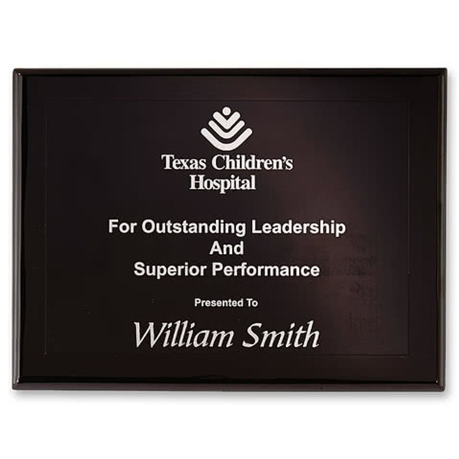 Onyx Medium Plaque Award in Black