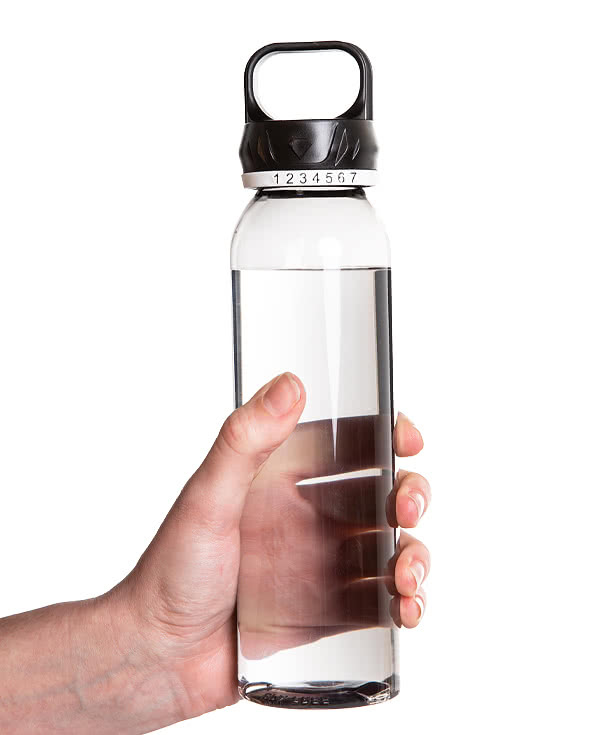 22 oz. Smart Tritan Sports Bottle with Screw On Lid