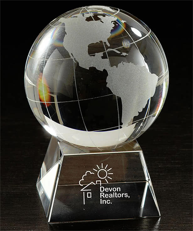 Transverse Globe Optically Perfect Globe Award
