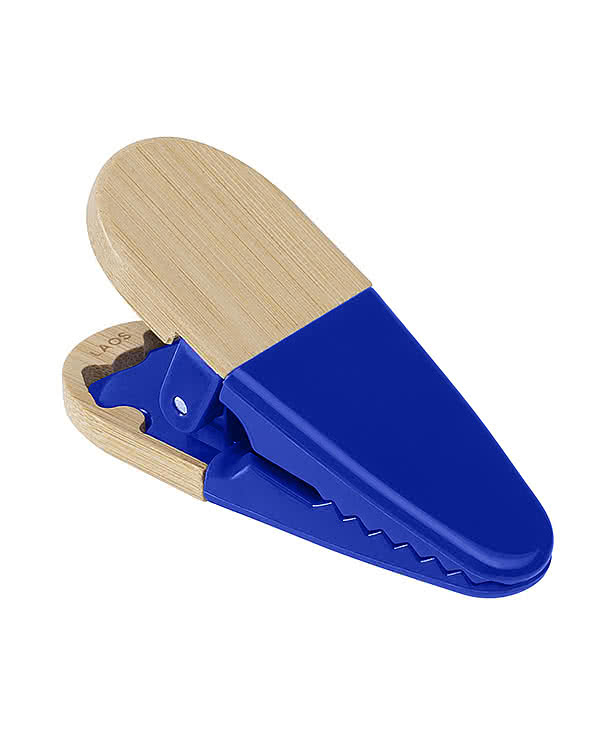 Recycled Plastic & Bamboo Magnetic Memo Clip