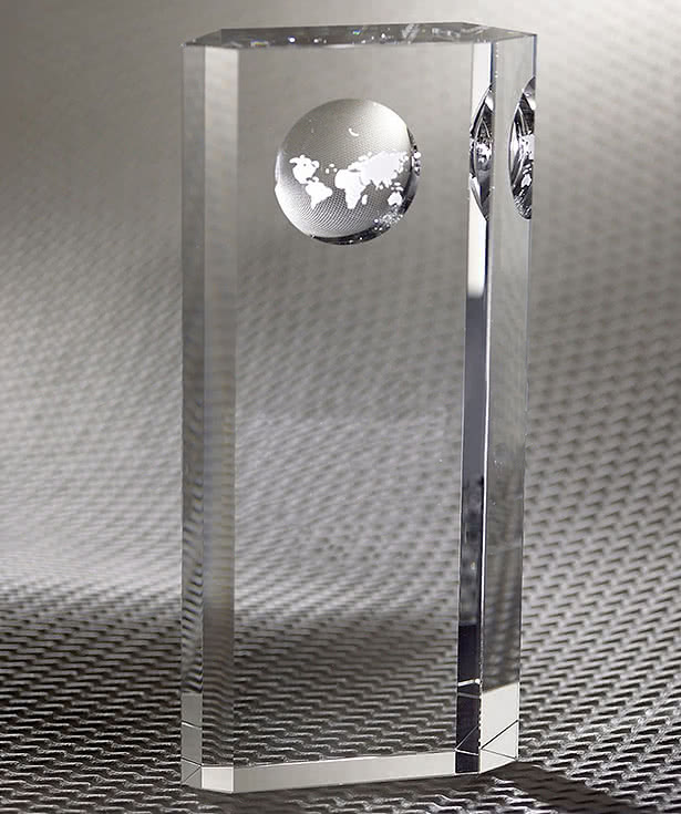 Nazione Pillar Globe Optically Perfect Award