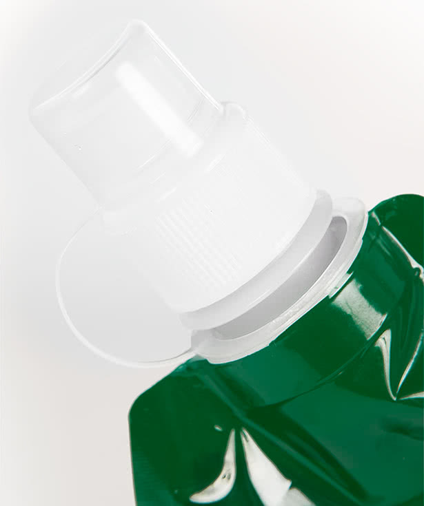 20 oz. Water Bag with Mini-Carabiner