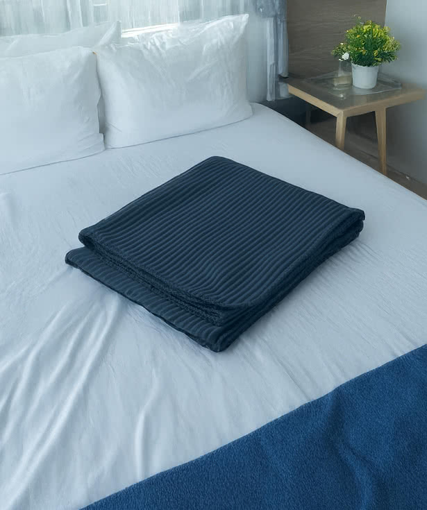 Ribbed Fleece Throw Blanket