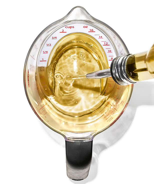 OXO 2-Cup Angled Measuring Cup