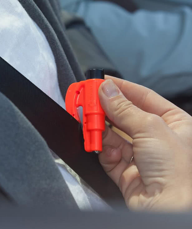 Resqme Auto Safety Tool
